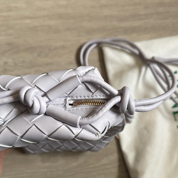 Bottega Veneta Woven Leather Crossbody Bag - Picture 2 of 3